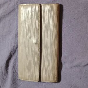 Louis Vuitton Light Gray Leather Accessory